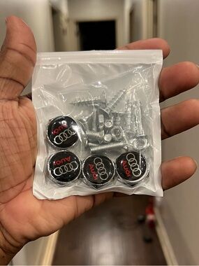 AUDI Black & Chrome License Plate Screw Bolts